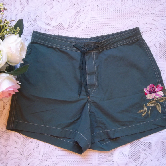 GAP Pants - Gap Shorts
